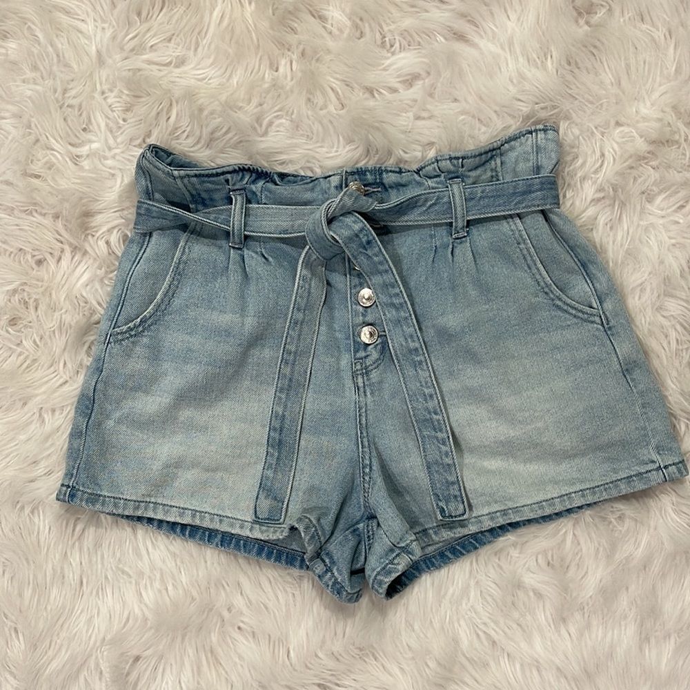 AEROPOSTALE Light Wash Denim Paper Bag Shorts sz 10